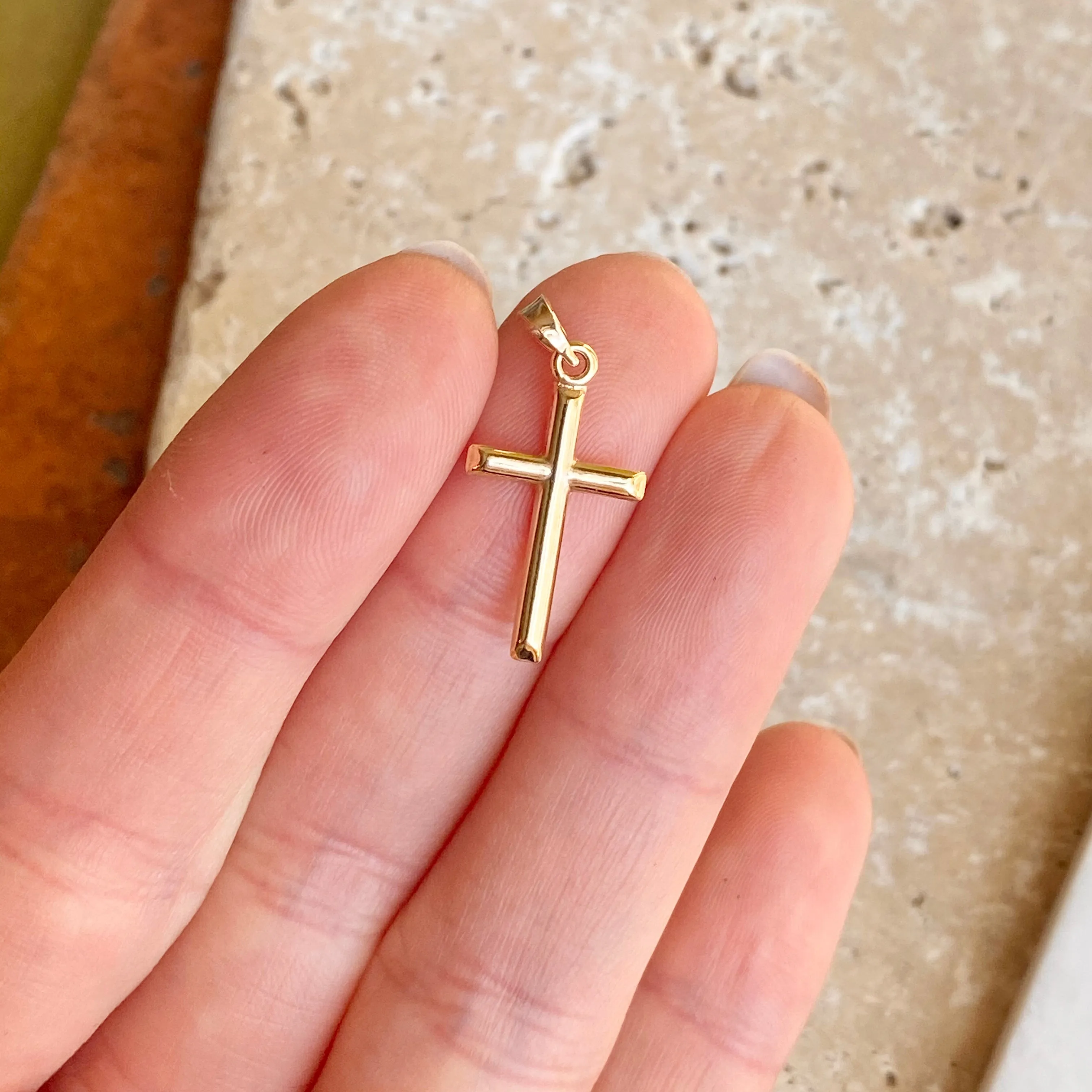 10KT Yellow Gold Polished Cross Plain Pendant Charm