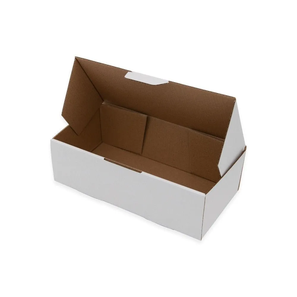 240 x 125 x 75mm Die cut White Mailing Box B4