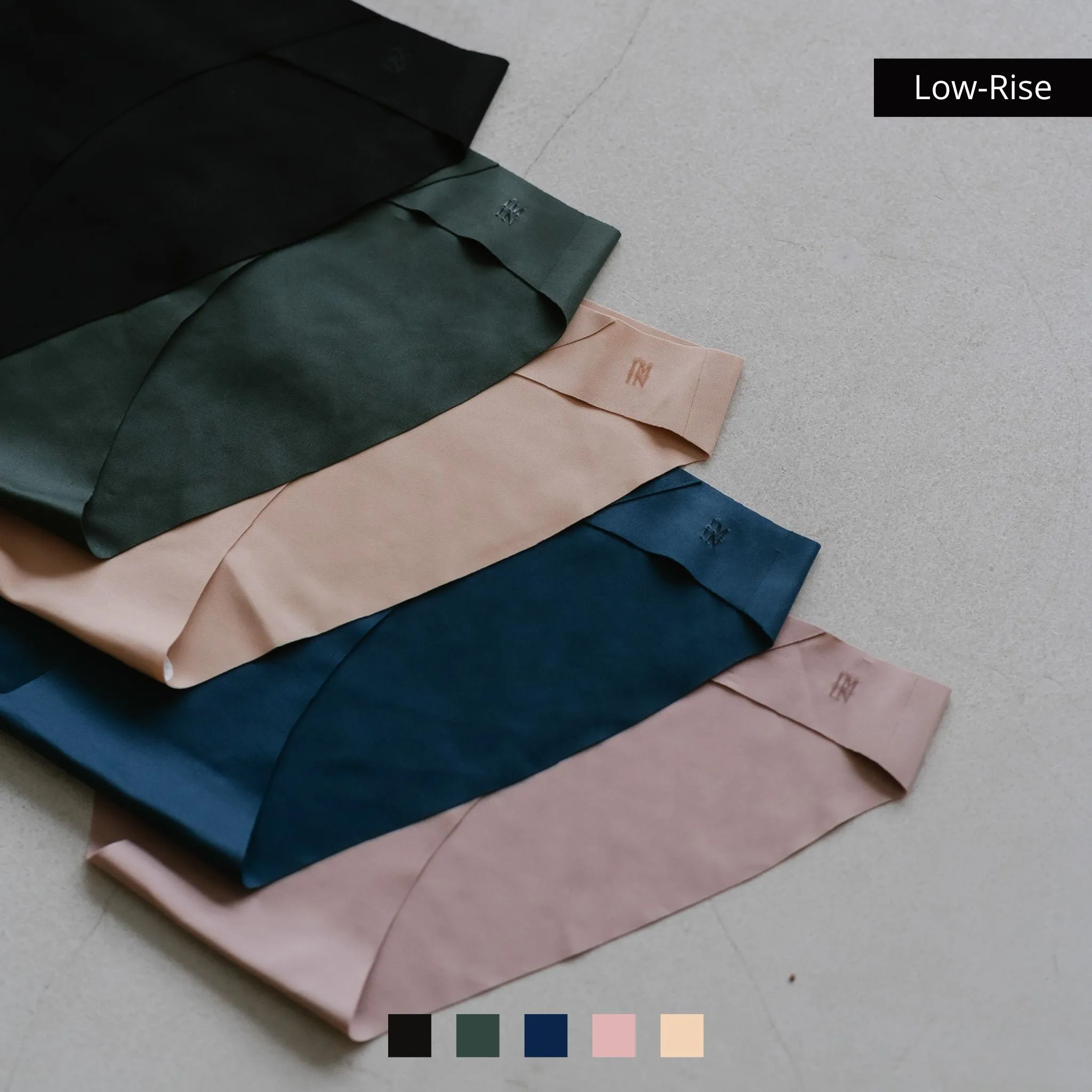 air-ee Low-Rise Sleek Seamless Cheekie (Signature Edition)