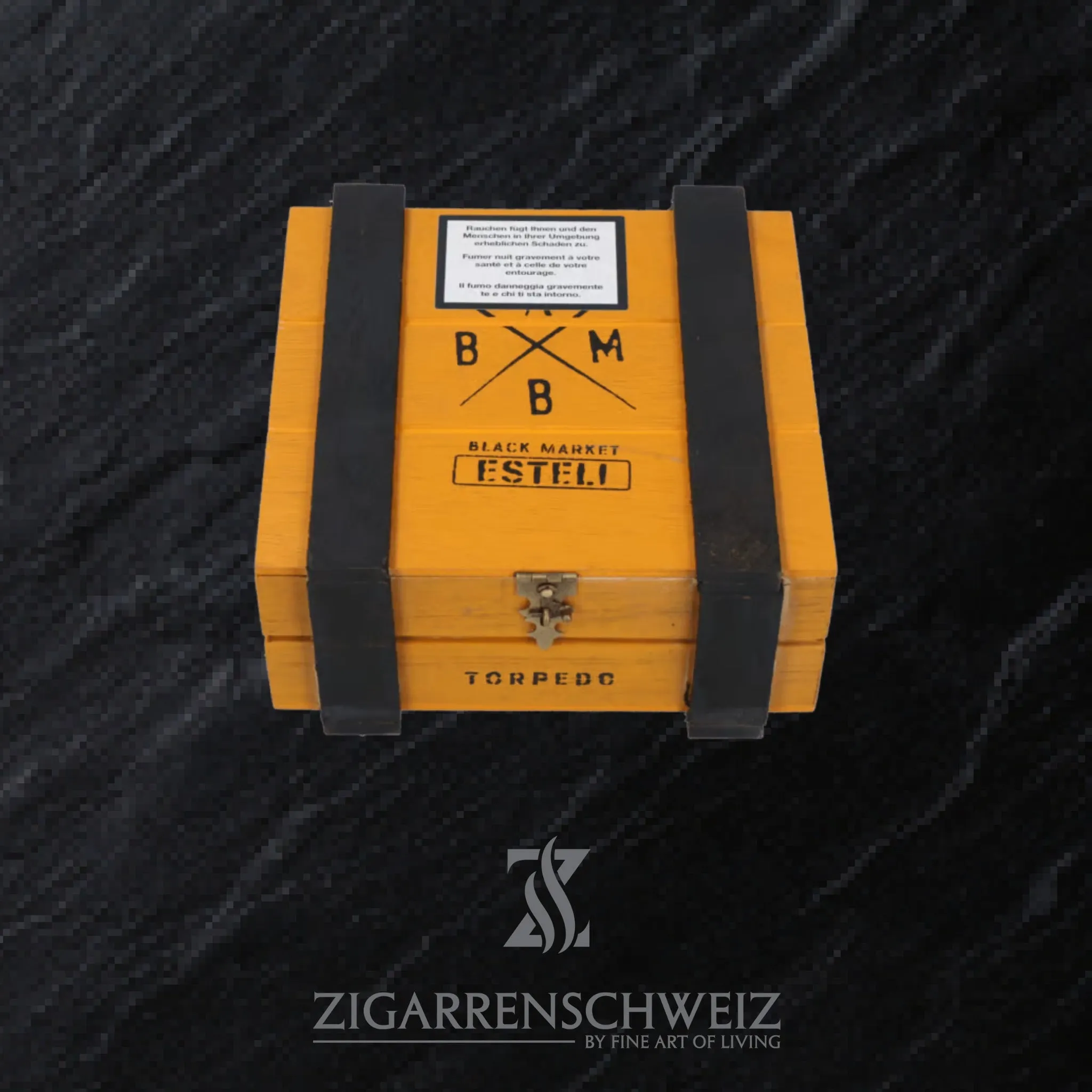 Alec Bradley Black Market Esteli Torpedo