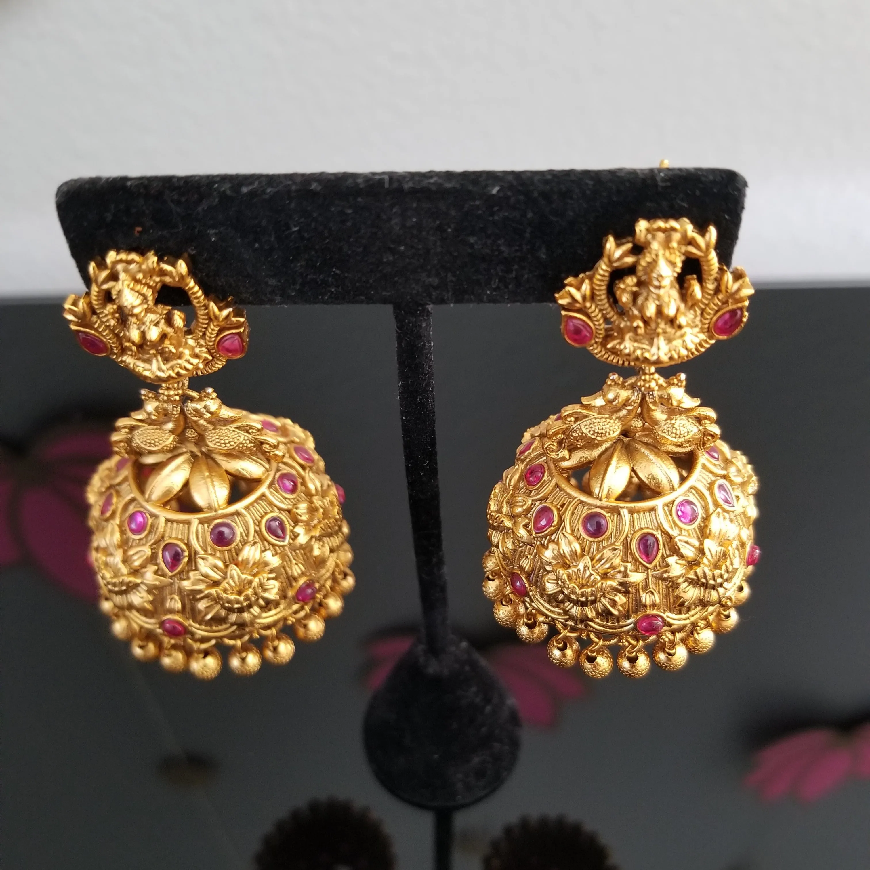 Antique Temple Earring With Matte Gold Plating