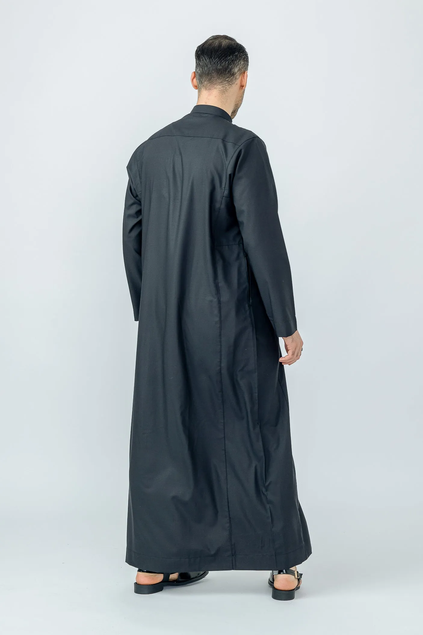 Black Plain Zip Collar Thobe