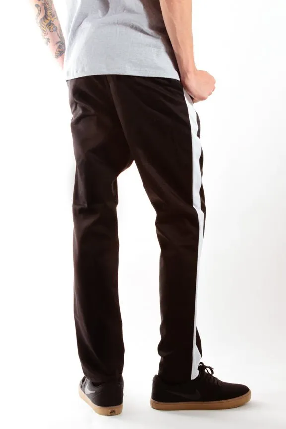 BLACK/WHITE | RACER CHINO