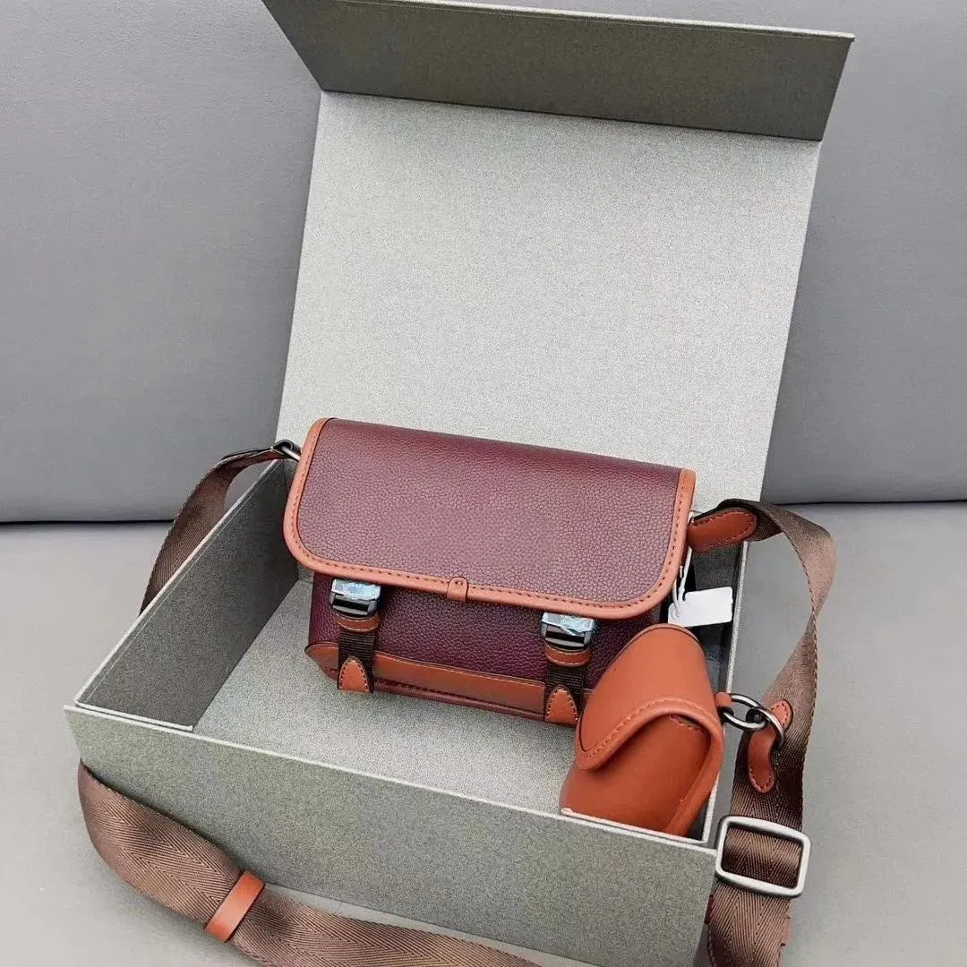 Camouflage flap postman bag with printed 2-in-1 handbag for men one shoulder diagonal cross bag totes belt Backpack women Holders hangbag travel Luxurys