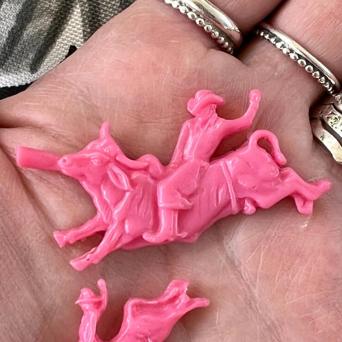 Casting - Medium and XLarge Bull Rider