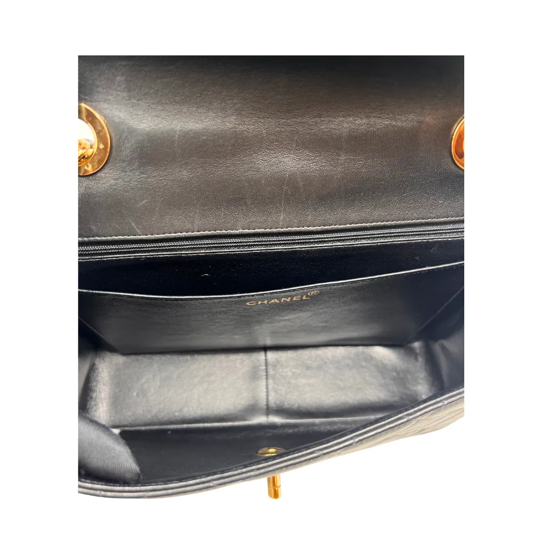 Chanel Vintage Classic Jumbo Single Flap
