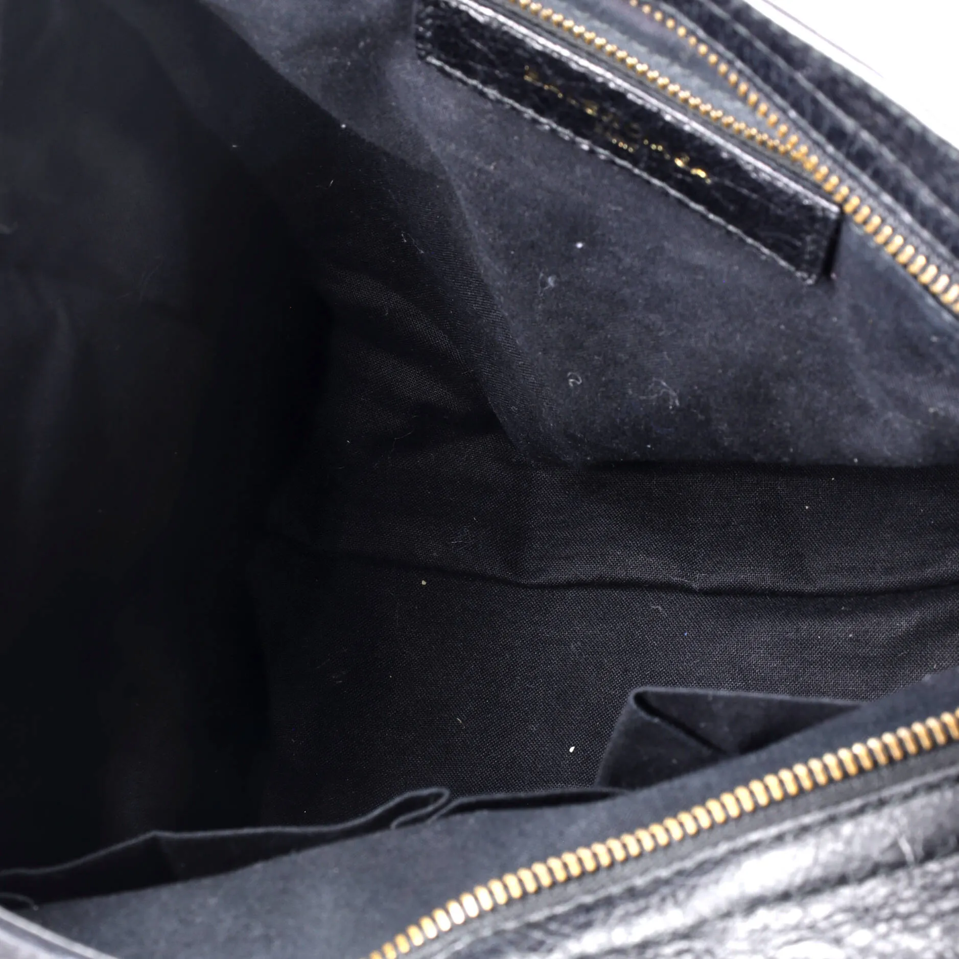 City Classic Studs Bag Leather Medium