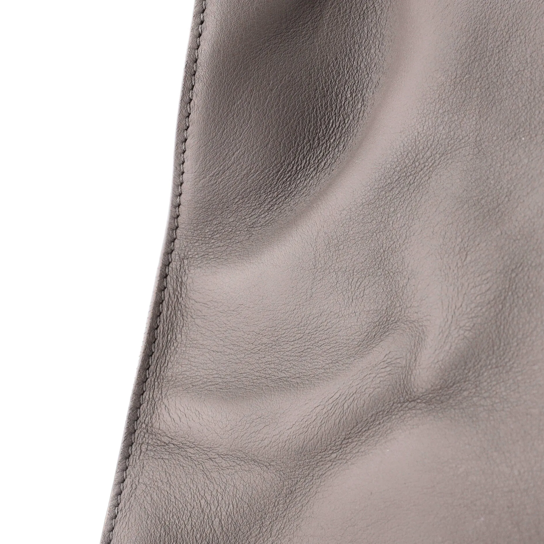 Classic Y Cabas Leather Small
