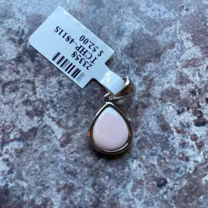Conch Shell Pendant - petite