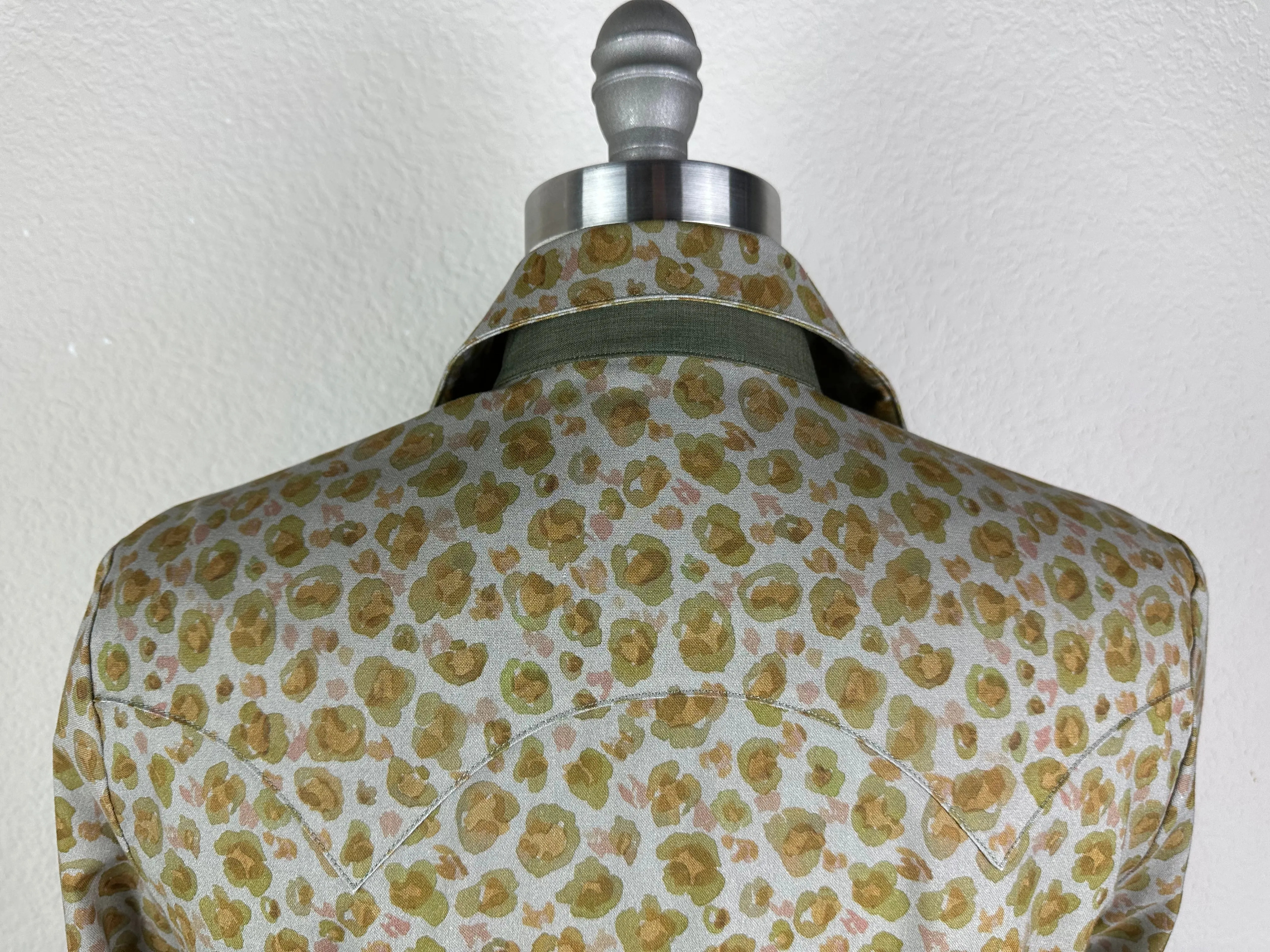 CR Western Pro Leopard Love Olive - FINAL SALE