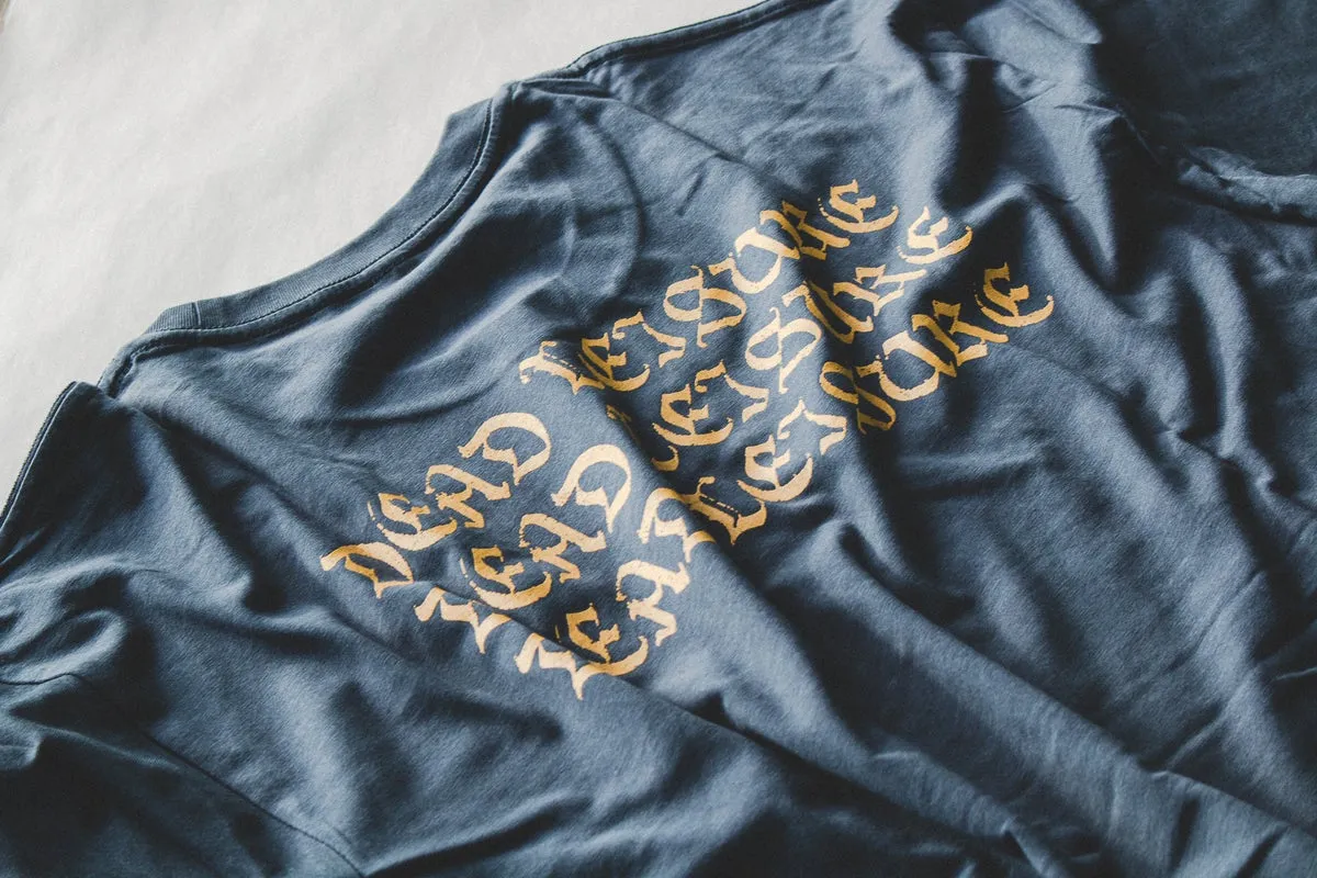 DEAD LEISURE SKULL LOGO TEE - PETROL BLUE