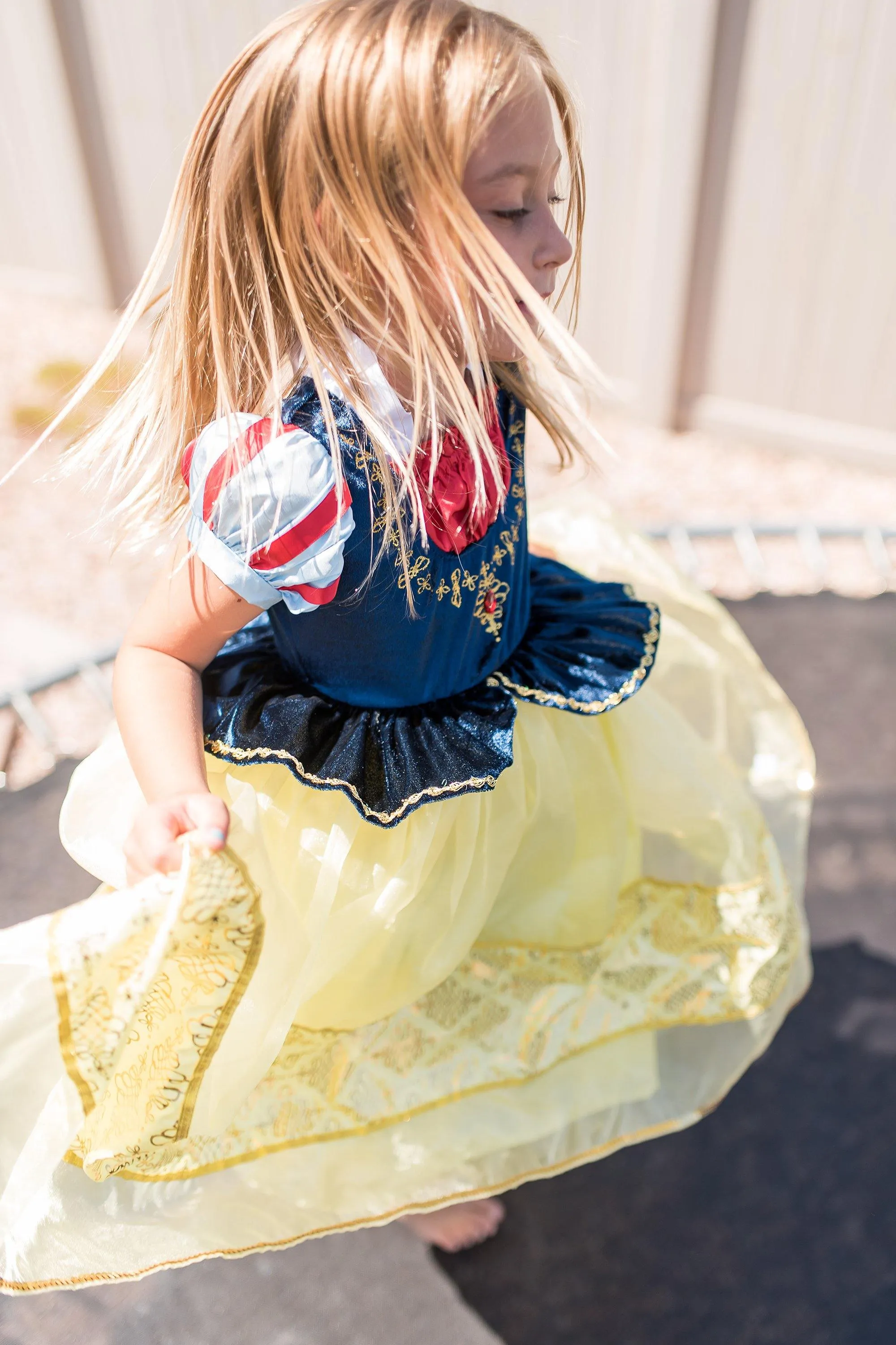 Deluxe Snow White