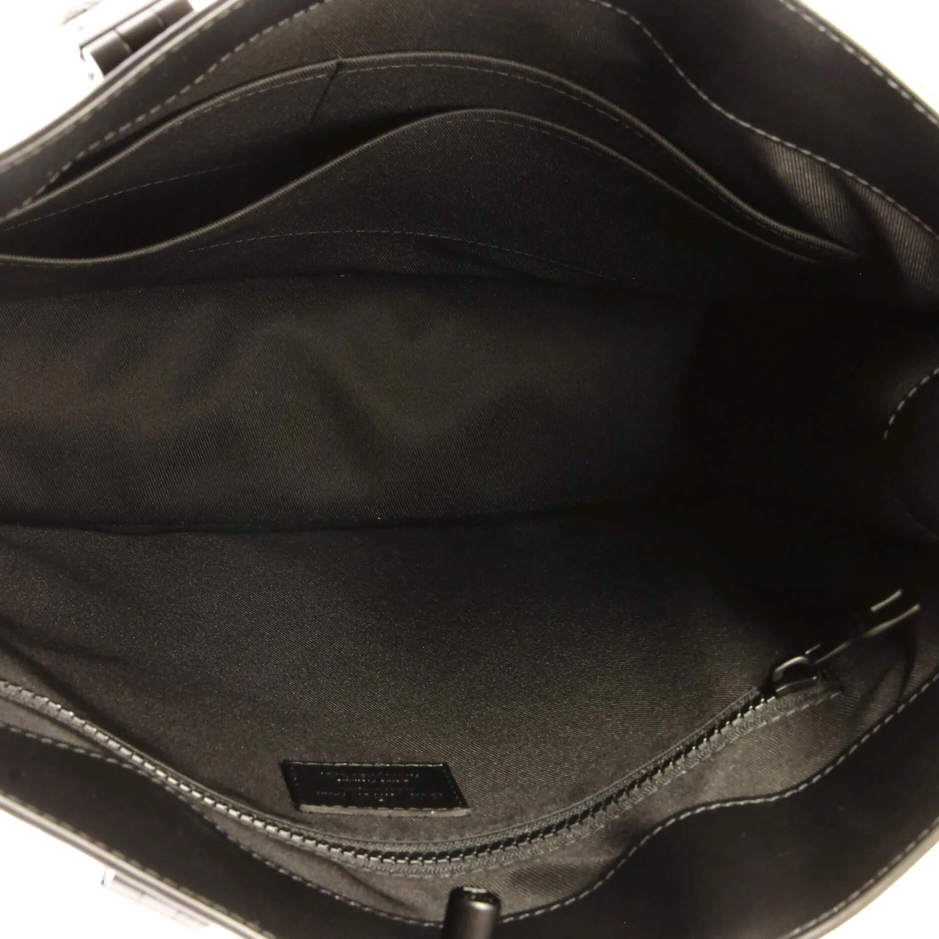 Designer Solar Ray Sac Plat Bag Monogram Canvas with LV Friends Patch