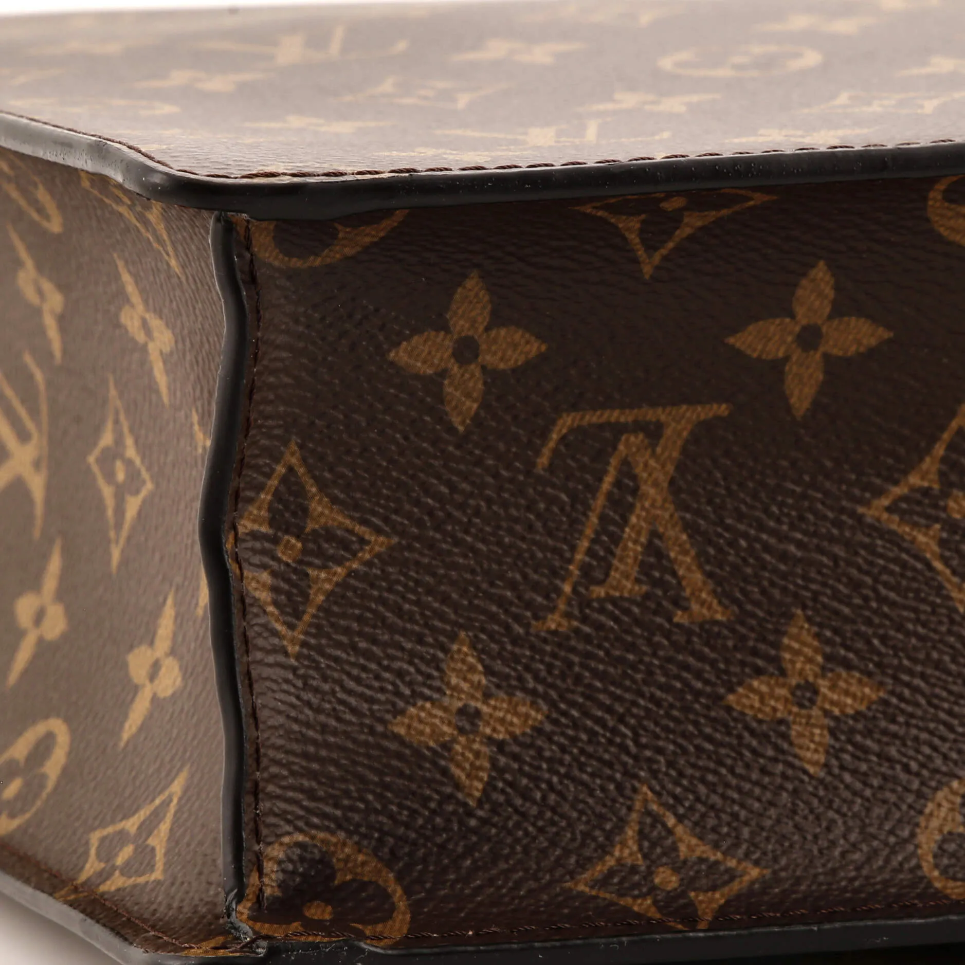 Designer Solar Ray Sac Plat Bag Monogram Canvas with LV Friends Patch