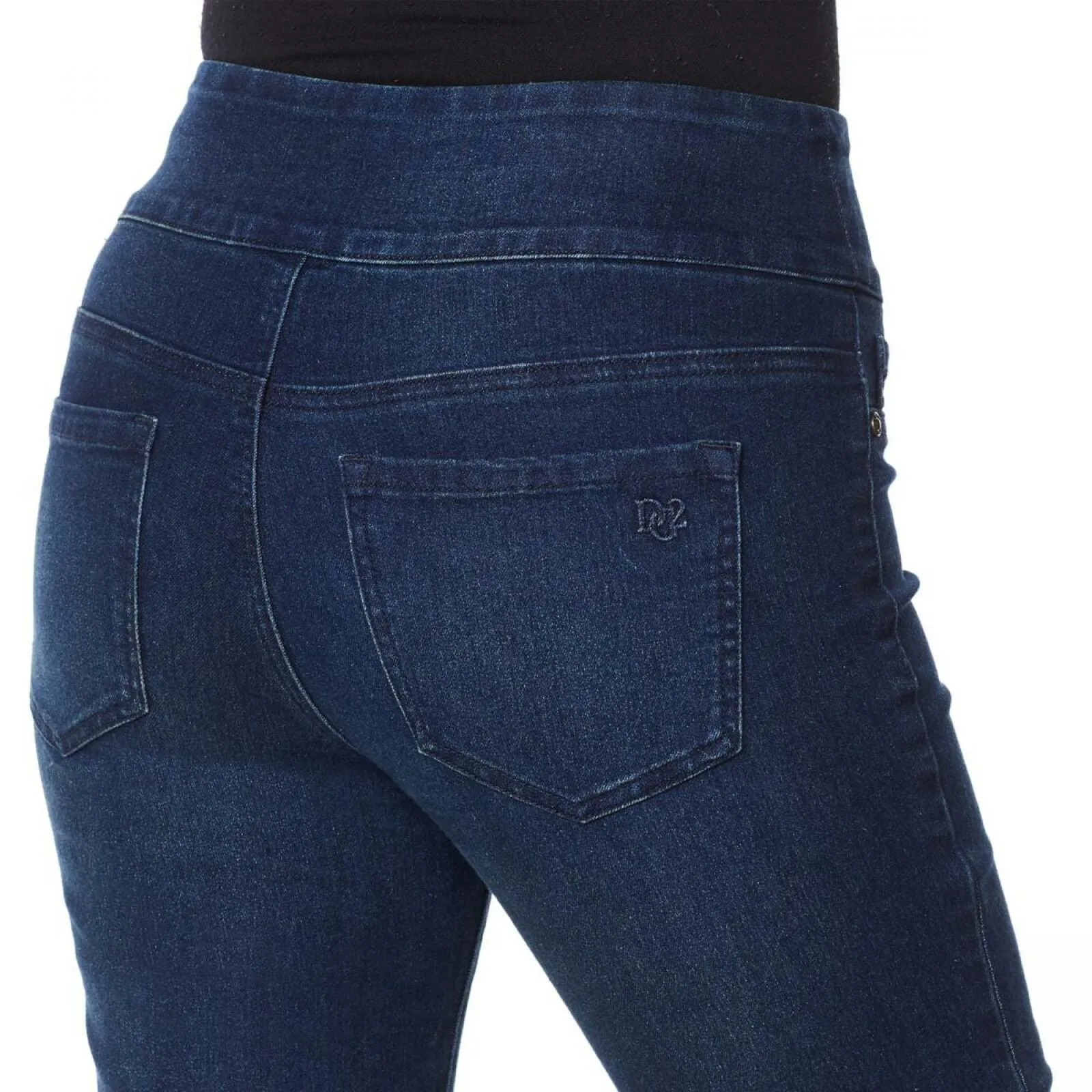 DG2 by Diane Gilman Women's Petite Classic Stretch Pull On Bermuda Shorts