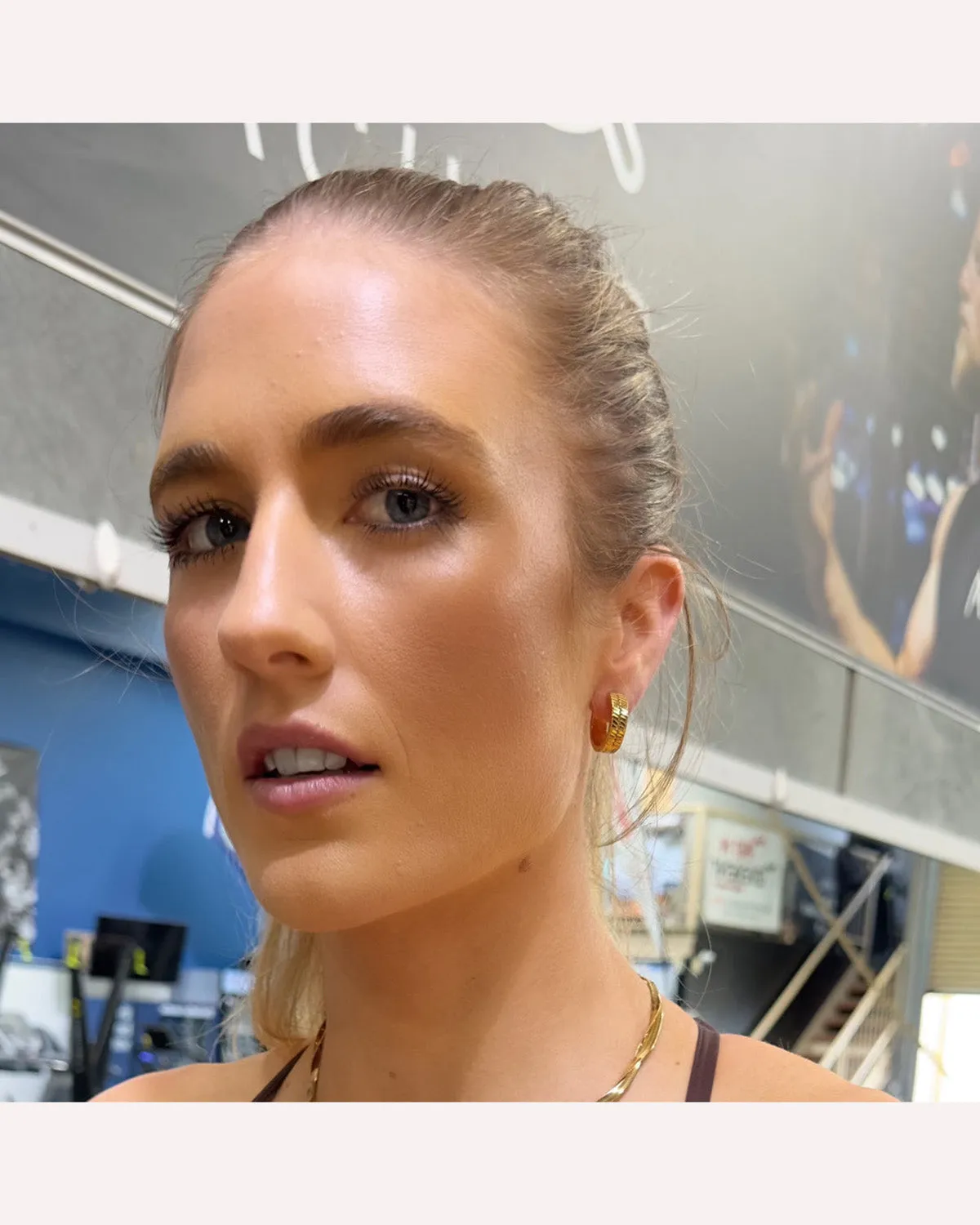 Ever Jewellery Step Back Hoop Earrings - Gold