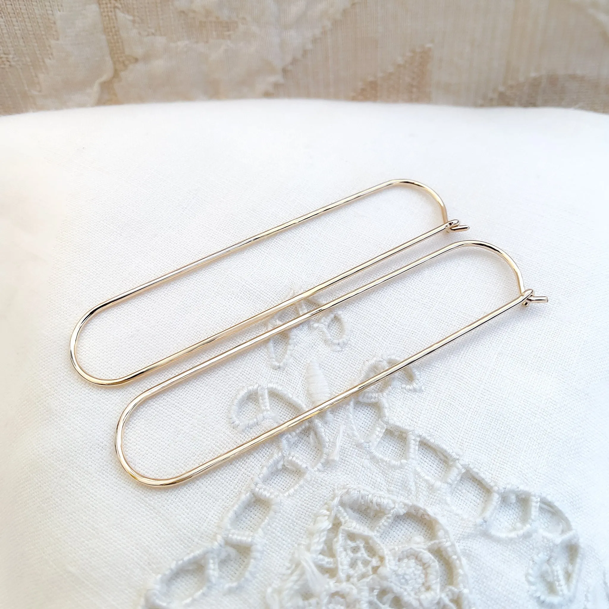 FACET Oblong Hoops