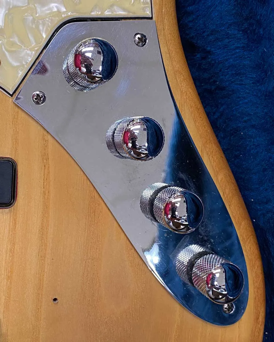 Fender Deluxe Jazz Bass V with Aguilar OBP-1 1996