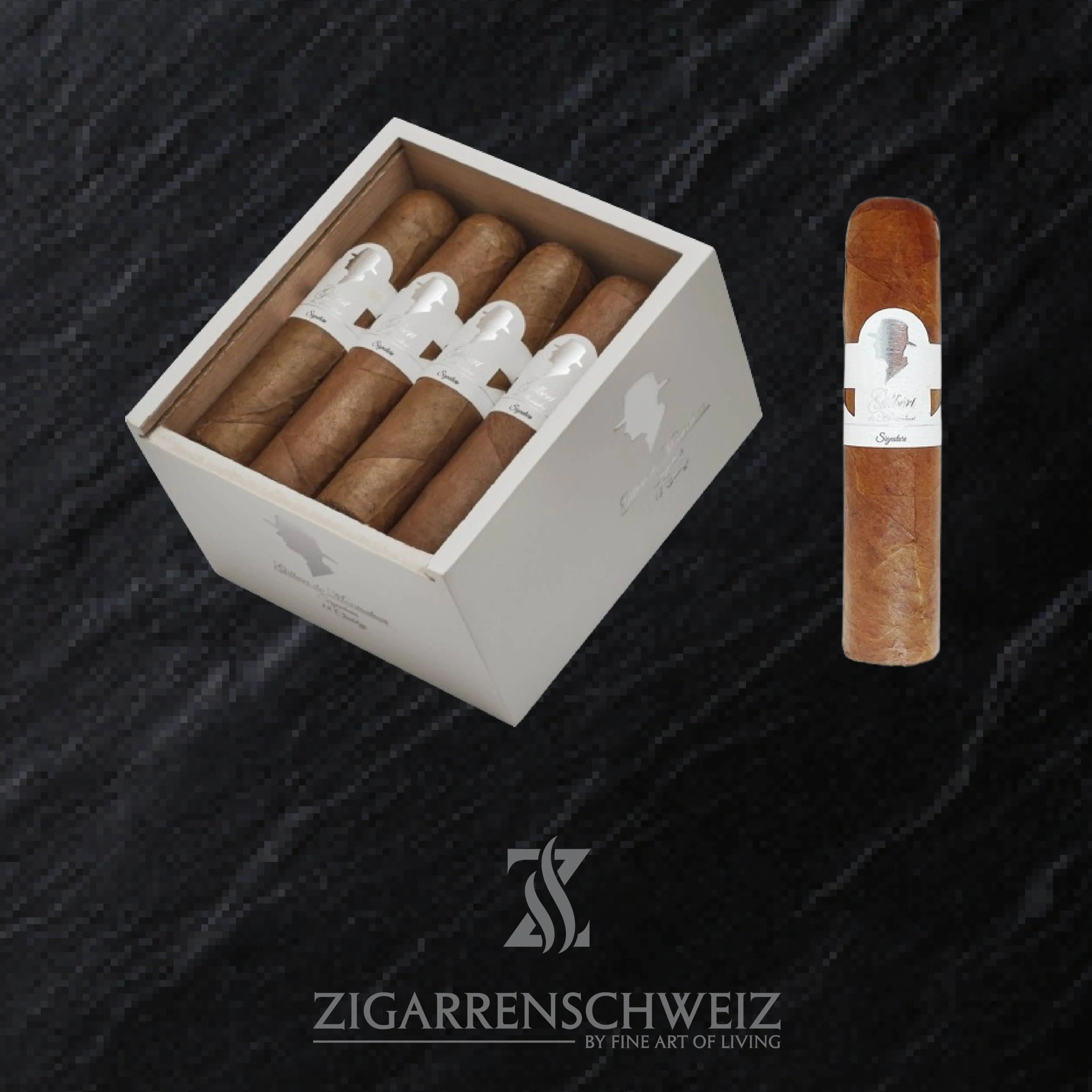 Gilbert de Montsalvat Signature Chubby