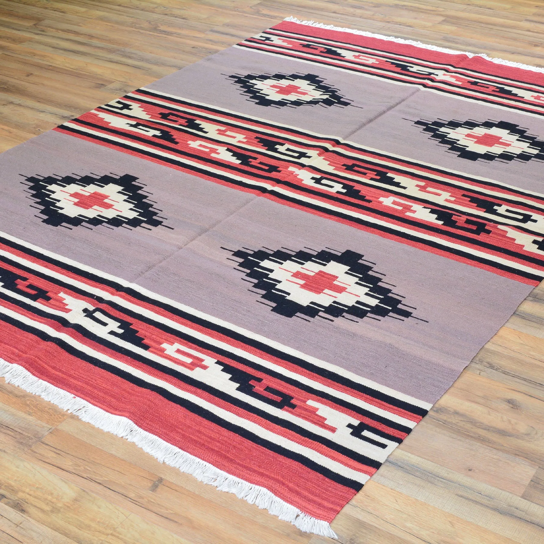 Hand-Woven Flatweave Geometric Design Kilim Wool Rug (Size 5.7 X 7.3) Cwral-7338