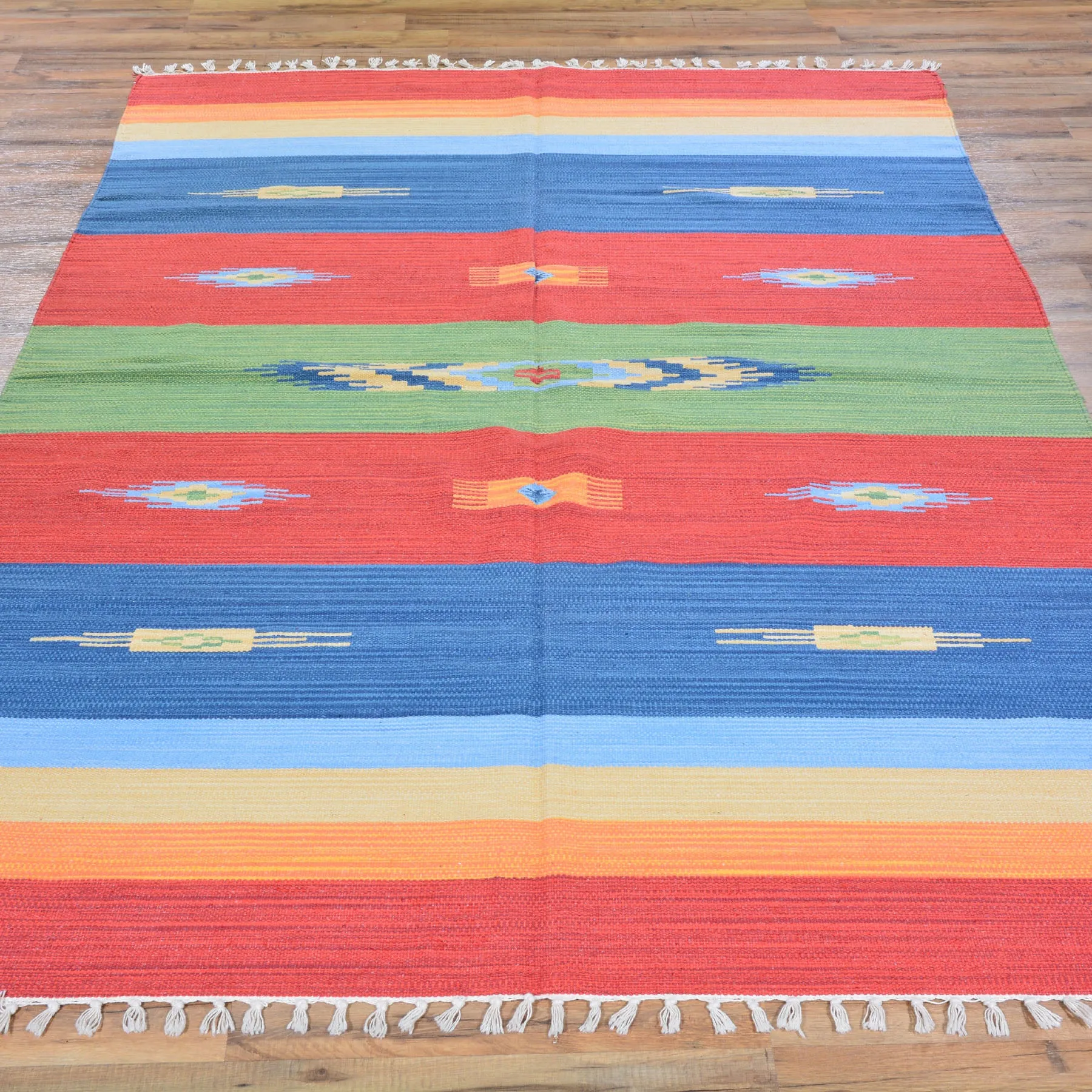 Hand-Woven Handmade Flatweave Cotton Reversible Rug (Size 5.0 X 7.8) Brral-3759