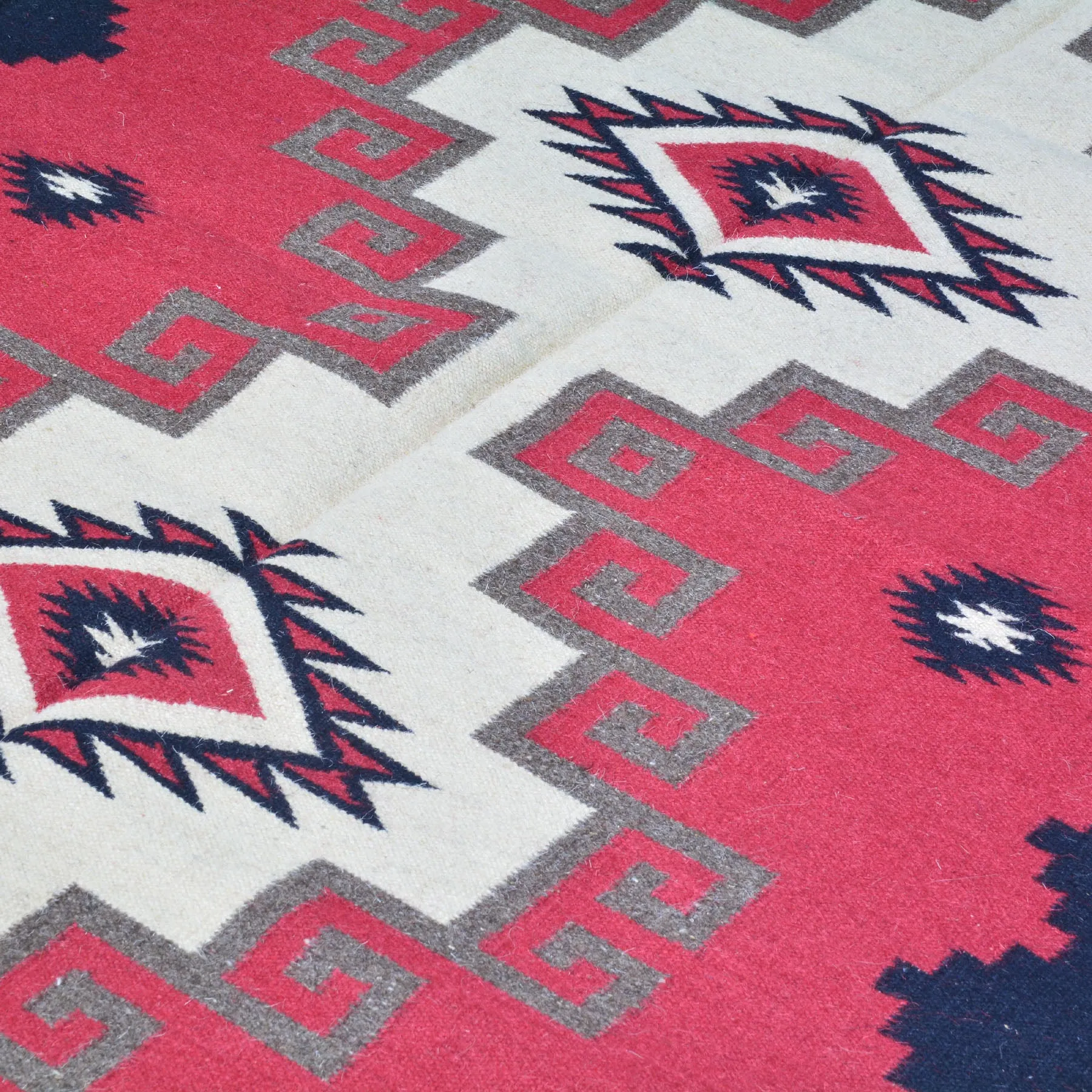 Hand-Woven Reversible Kilim Southwestern Design Wool Rug (Size 4.1 X 6.0) Cwral-8523