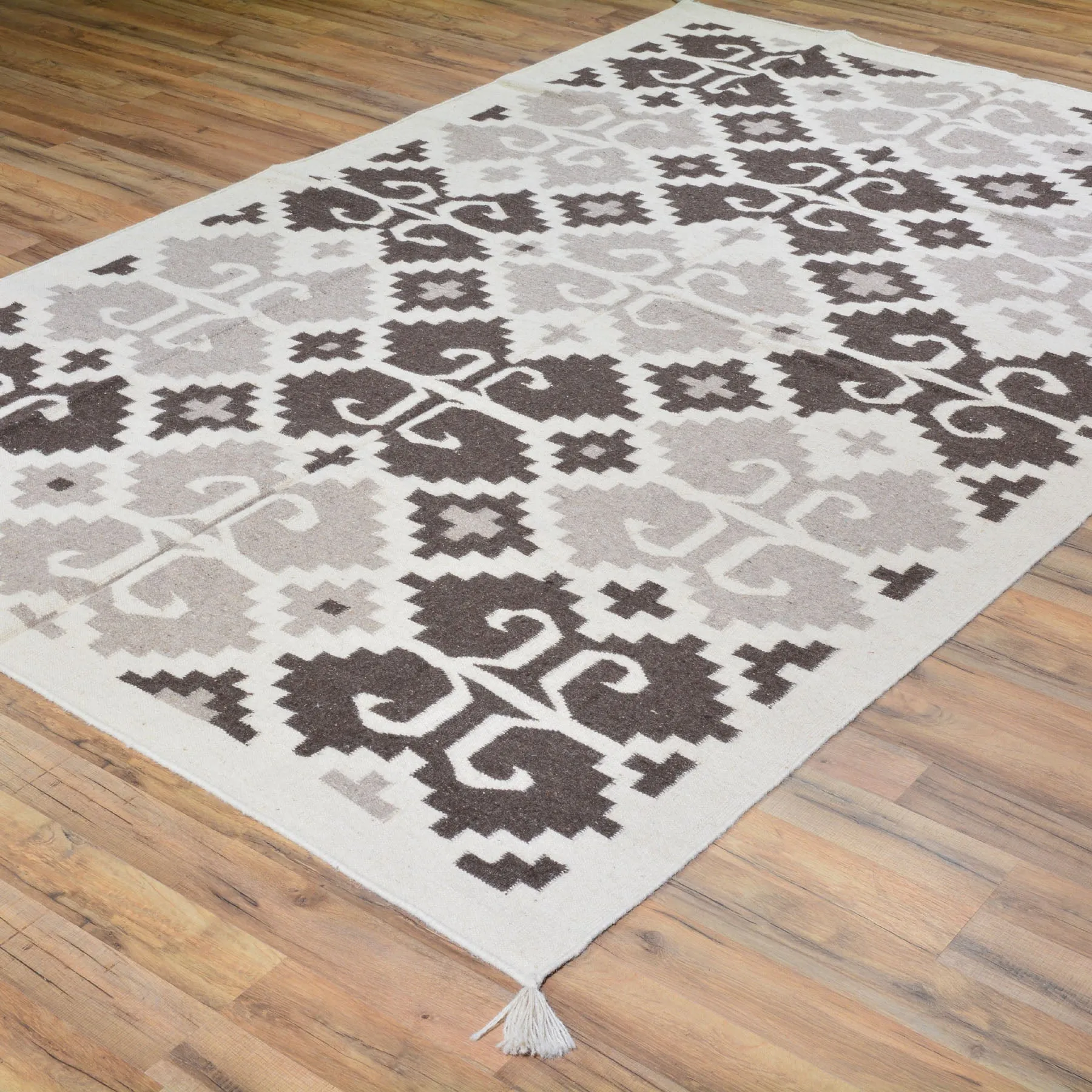 Hand-Woven Reversible Southwestern Design Dhurrie Rug (Size 5.11 X 9.0) Brral-4068