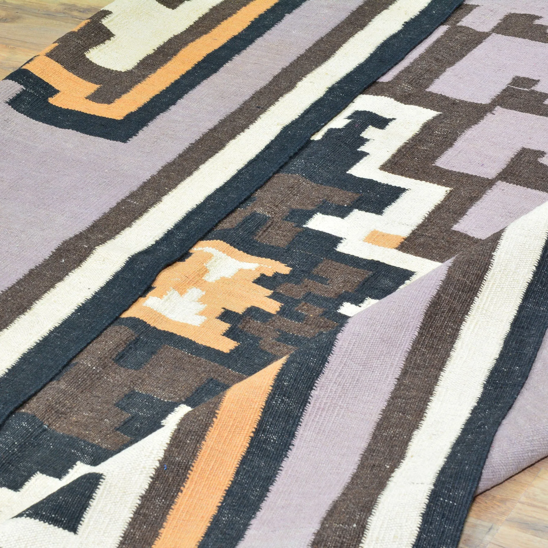 Hand-Woven Southwestern Design Wool Handmade Rug (Size 6.5 X 6.7) Cwral-8688