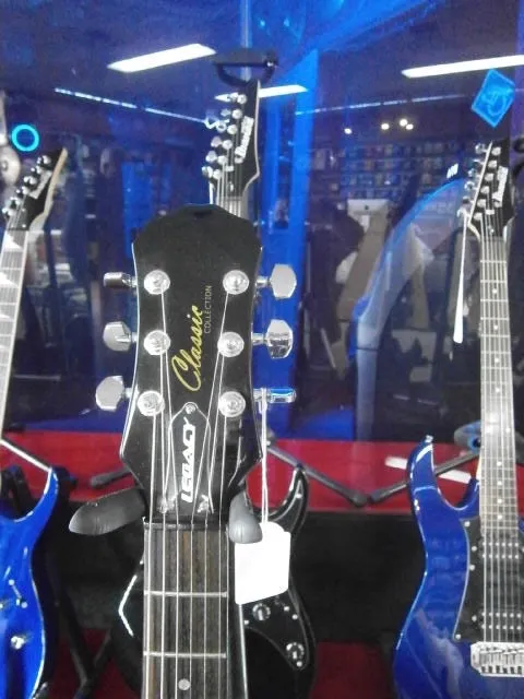 LEGACY CLASSIC COLLECTION GUITAR SG STYLE