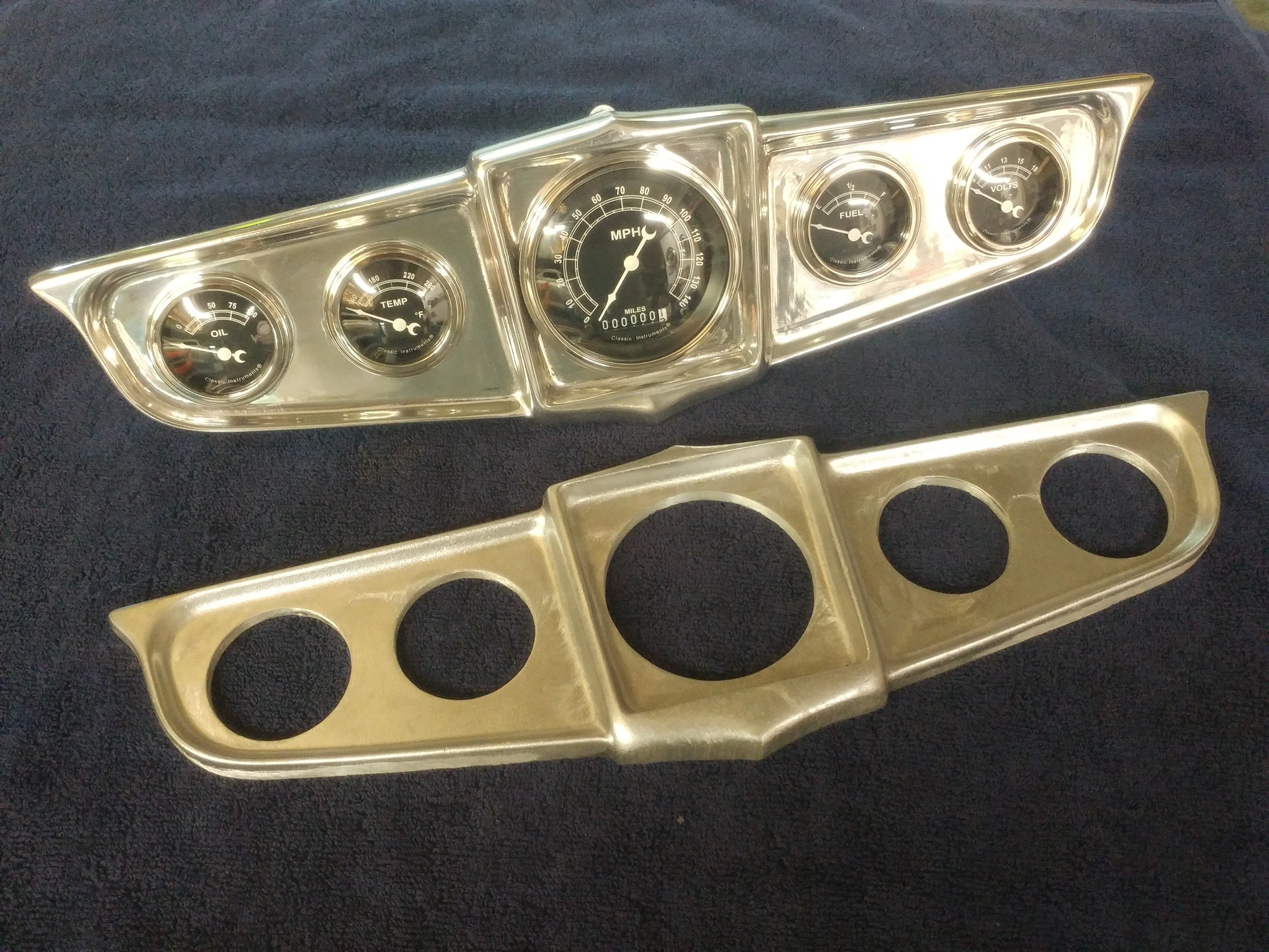 LIBERATOR gauge panel
