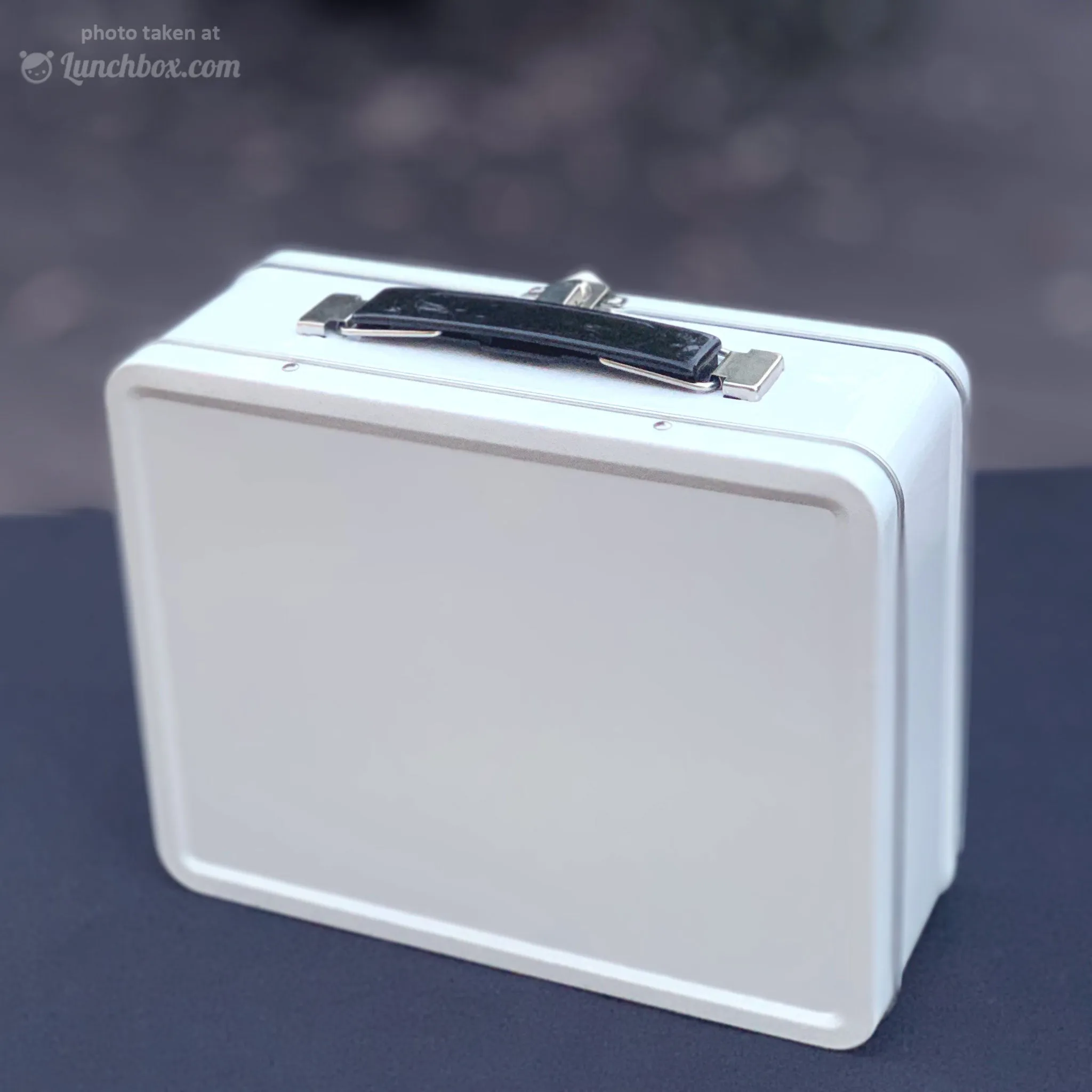 Medium Plain Metal Lunch Box - White
