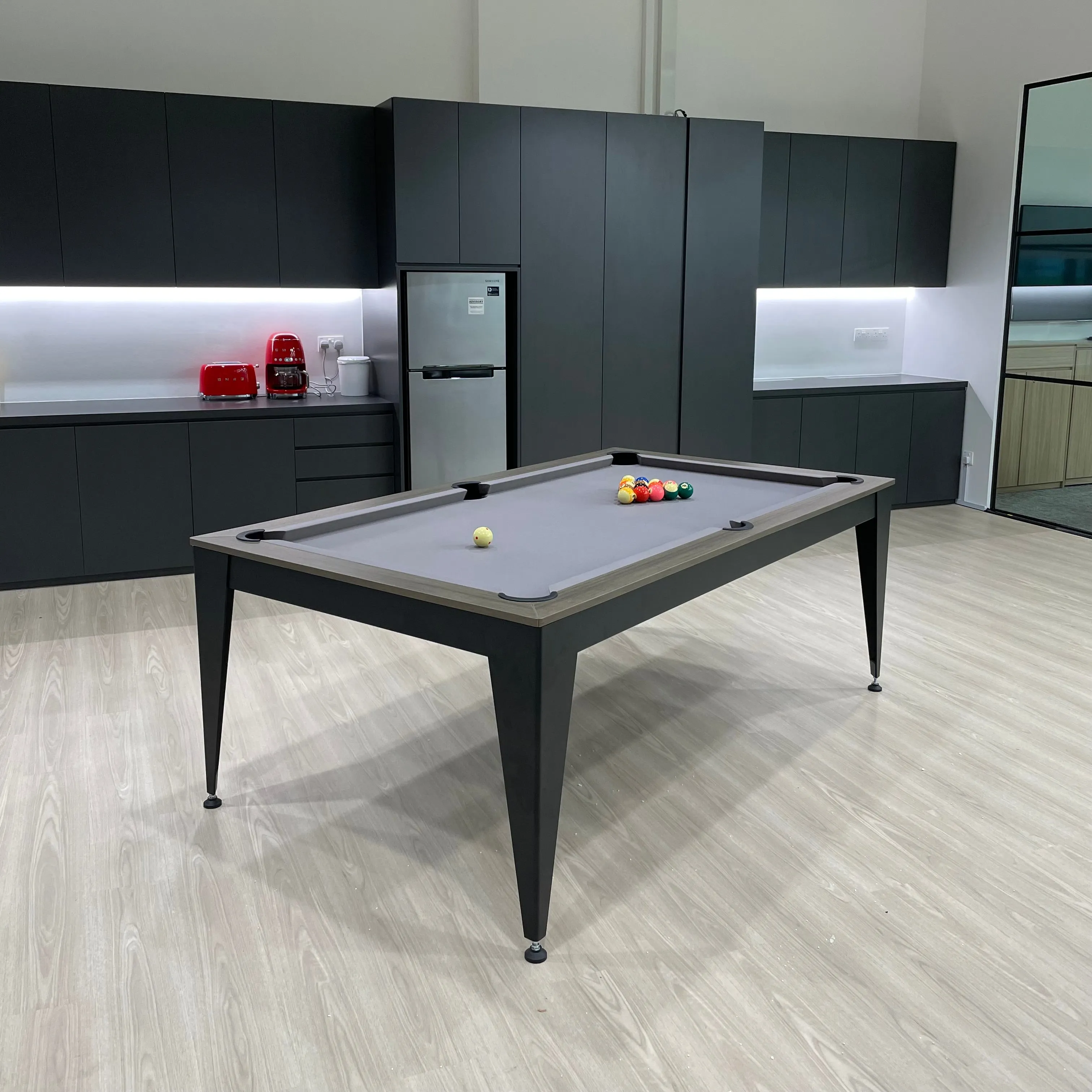 Munich Dining Pool Table