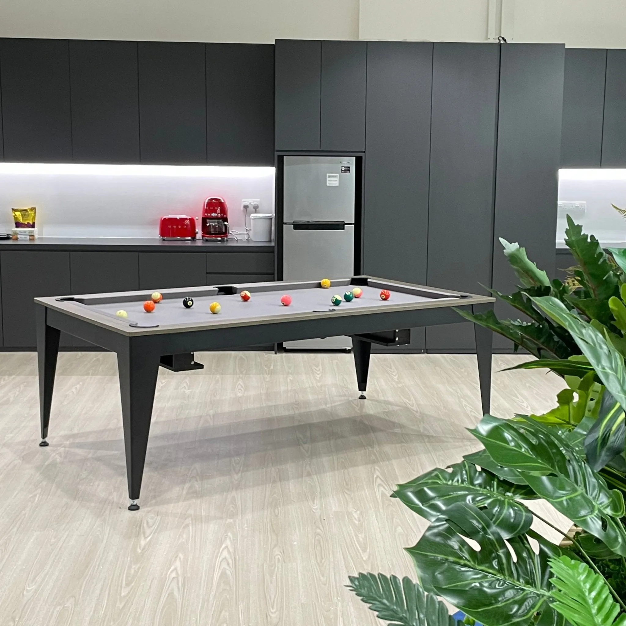 Munich Dining Pool Table
