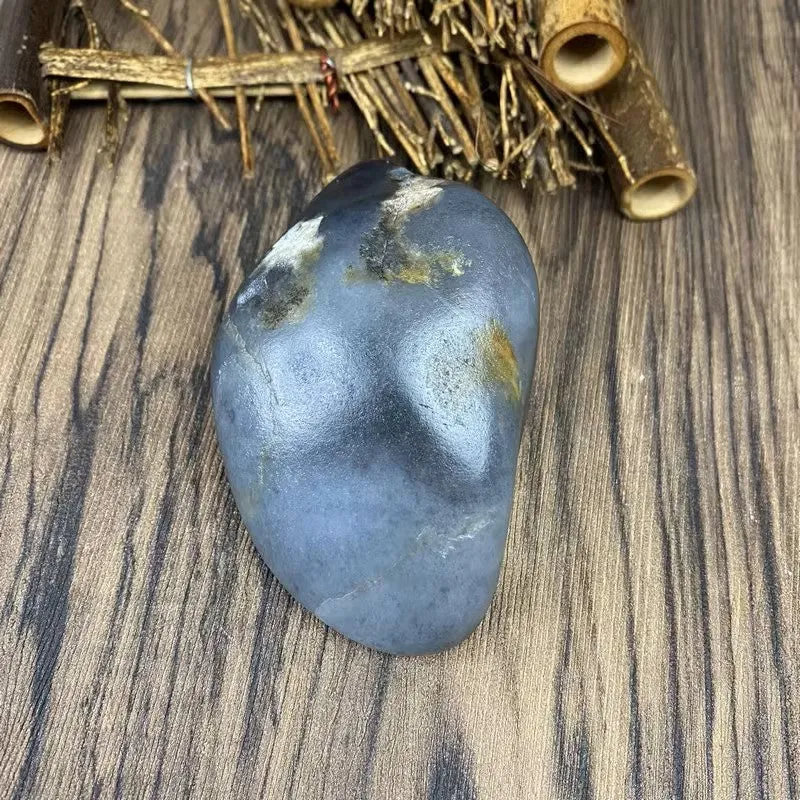 Natural Hetian Jade Rough Nephrite Raw (212g,8.6X5.2X3.5cm)