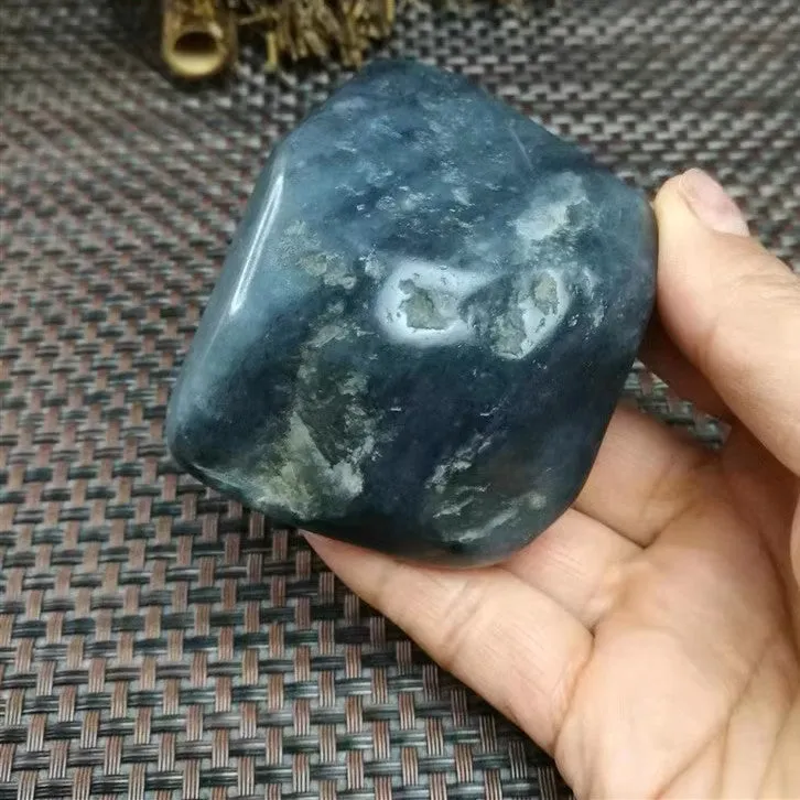 Natural Hetian Jade Rough Nephrite Raw (269g,7X5.5X4.5cm)