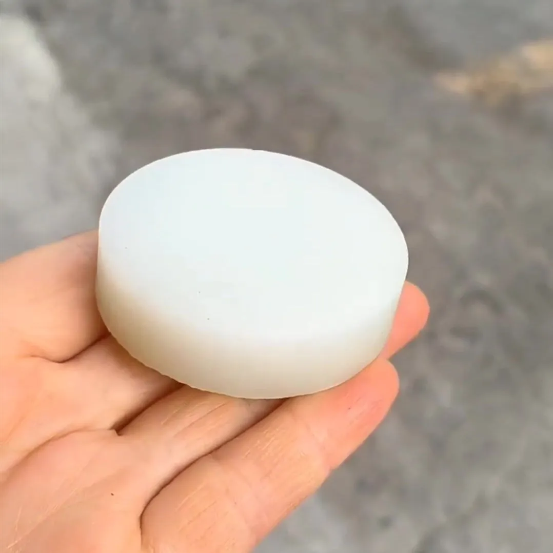 Natural Hetian Jade Rough Nephrite Raw (74g,5.0X1.3cm)