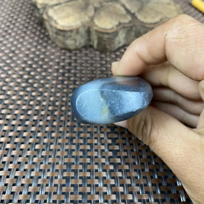 Natural Hetian Jade Rough Nephrite Raw (75g,6.7X2.9X1.7cm)