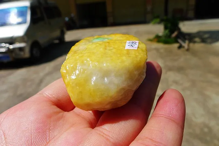 Natural Jade Rough Jadeite Raw (106g,5.8X3.7X2.5cm)