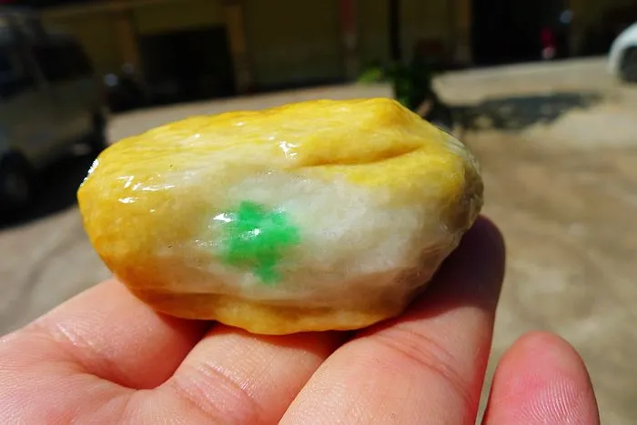 Natural Jade Rough Jadeite Raw (106g,5.8X3.7X2.5cm)