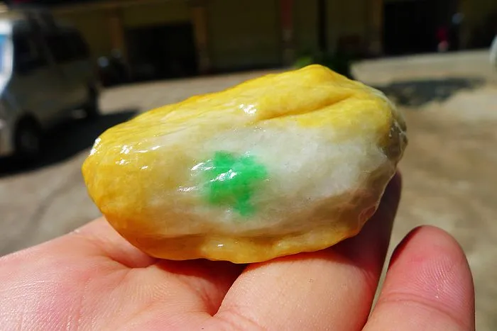 Natural Jade Rough Jadeite Raw (106g,5.8X3.7X2.5cm)