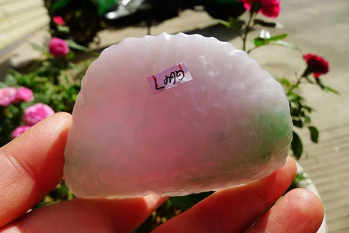Natural Jade Rough Jadeite Raw (120g,7.6X5.6X1.7cm)
