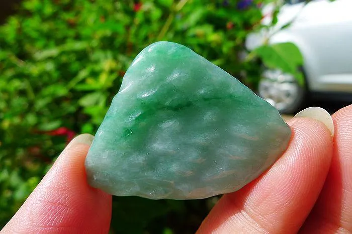 Natural Jade Rough Jadeite Raw (12g,3.9X3.1X0.5cm)