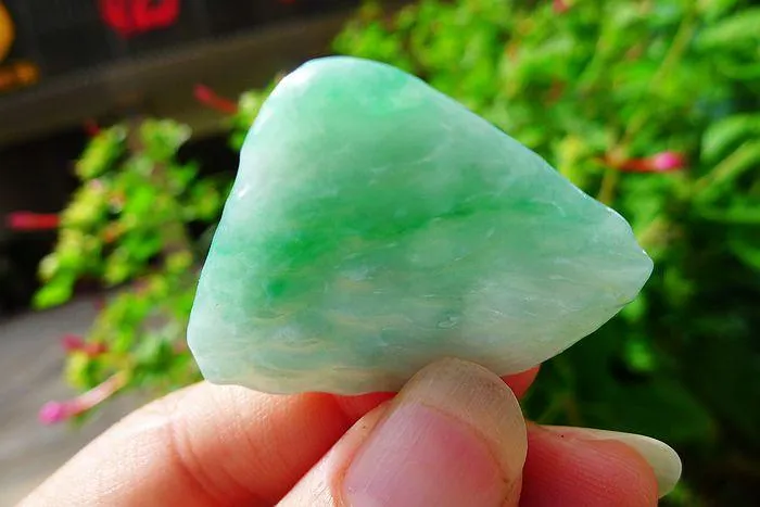 Natural Jade Rough Jadeite Raw (12g,3.9X3.1X0.5cm)