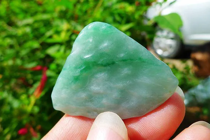 Natural Jade Rough Jadeite Raw (12g,3.9X3.1X0.5cm)