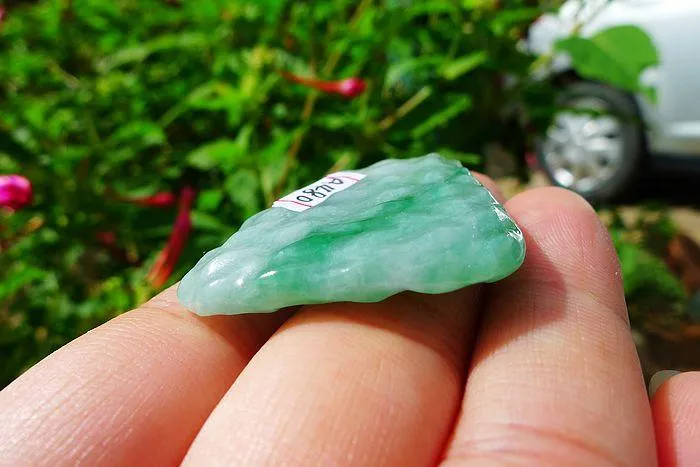 Natural Jade Rough Jadeite Raw (12g,3.9X3.1X0.5cm)
