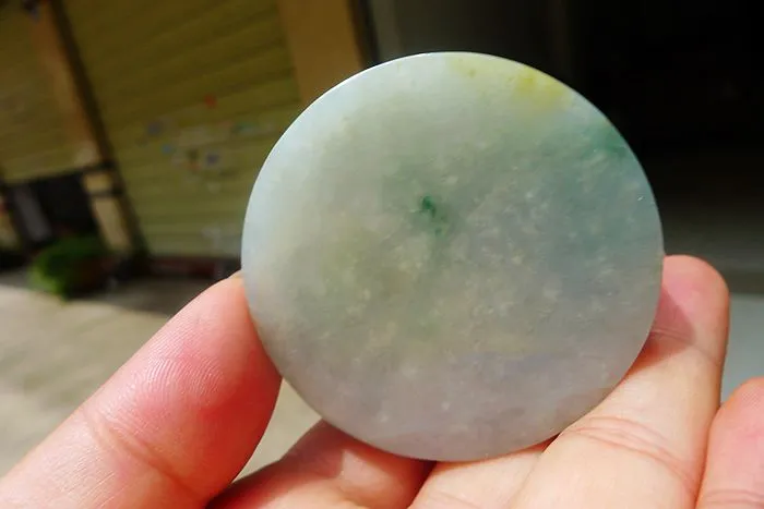 Natural Jade Rough Jadeite Raw (133g,5.2X5.2X1.9cm)