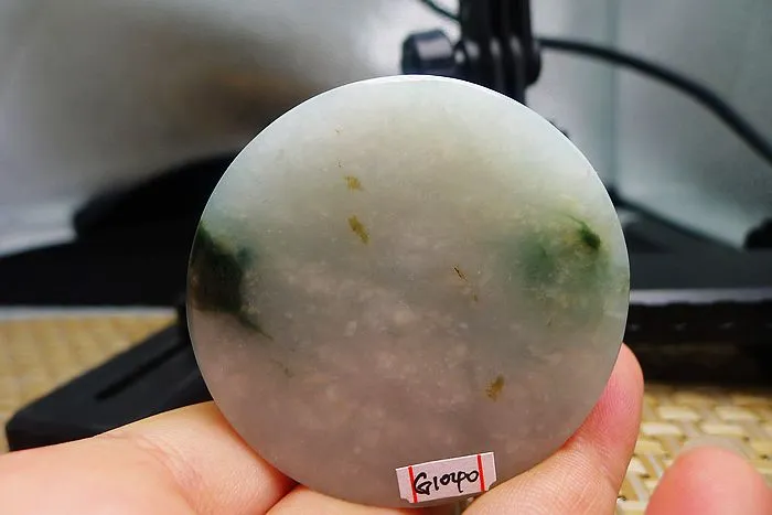 Natural Jade Rough Jadeite Raw (133g,5.2X5.2X1.9cm)