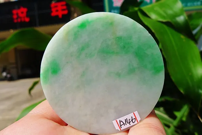 Natural Jade Rough Jadeite Raw (135g,5.4X1.7cm)