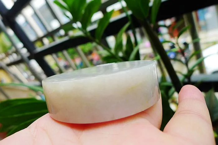 Natural Jade Rough Jadeite Raw (139g,5.7x1.66cm)