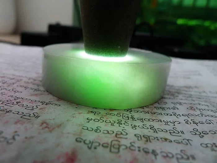 Natural Jade Rough Jadeite Raw (146g,5.98x1.6cm)